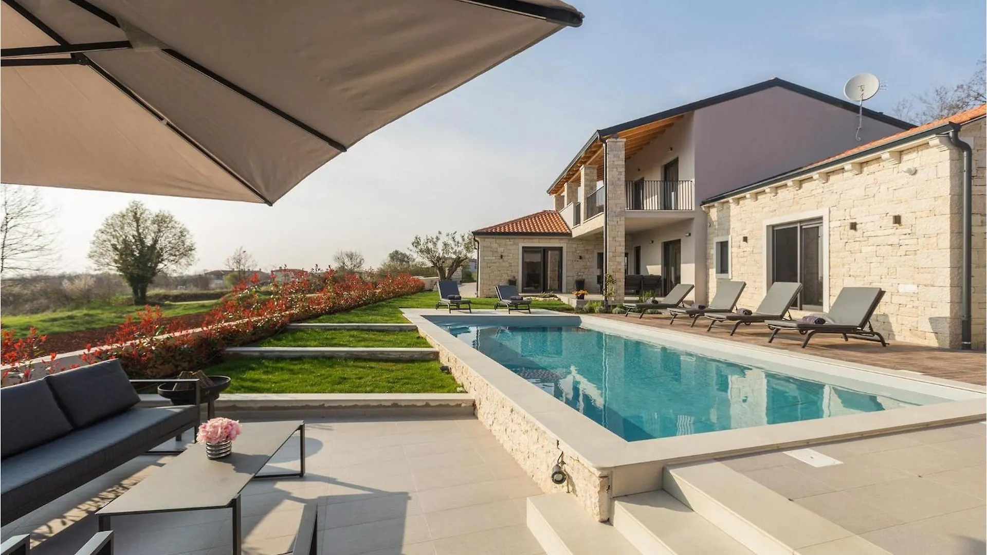 Villa Harmony Porec Mofardini 0*,